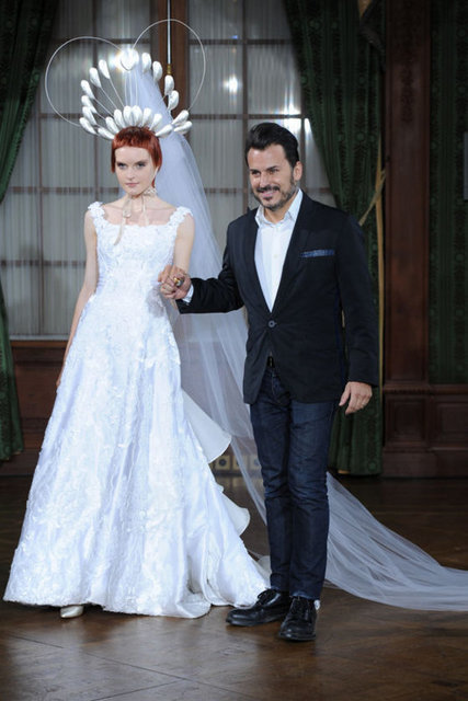 PARİS MODA HAFTASI 