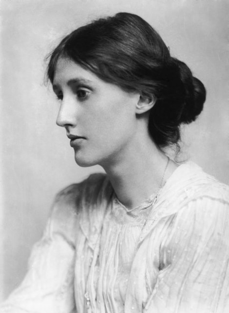 1882 yılında İngiliz yazar Virginia Woolf doğdu  (ö. 1941)
