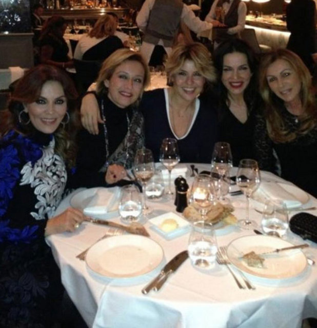 FERYAL GÜLMAN, REVNA DEMİRÖREN, GÜLBEN ERGEN, SİTARE AKDİLEK, DALIA GARİH