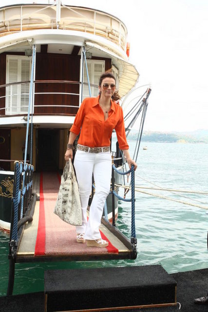 ASLI SOYAK