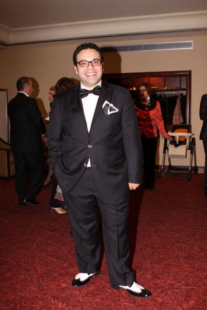 OKAN KARACAN:Adı uyuşturucuyla anılan ünlüler kervanına Okan Karacan da katıldı. Polis Karacan'ı uyuşturucu madde kullanımına teşvik etmekten ve müşteri bulmaktan gözaltına alınmıştı.