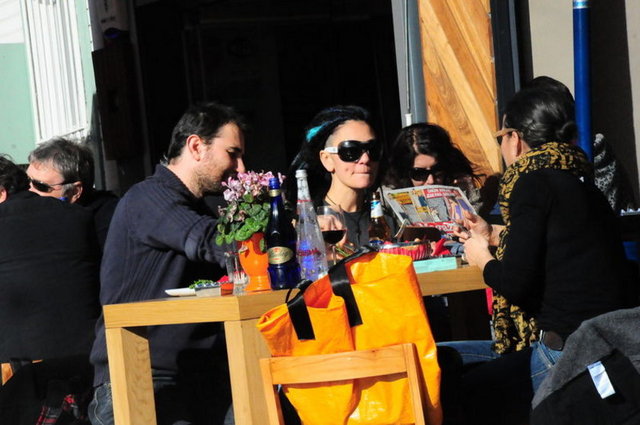 ÖZLEM TEKİN: Rock'ın asi kızı Özlem Tekin de Ayhan Sönmez adlı uyuşturucu satıcısının ifadesi doğrultusunda gözlem altına alınmıştı.