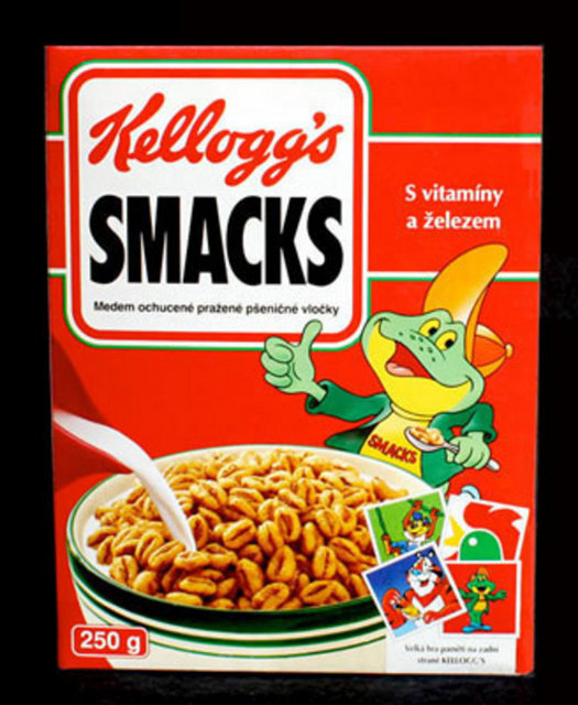 Kellogs Mısır Gevreği - 1860-1951 yılları arasında yaşamış Amerikalı sanayici, gıda üreticisi ve girişimci olan William Keith Kellogg (WK), ömrü boyunca başta çocukların eğitimi ve tıbbı gereksinimleri olmak üzere gelirini sosyal amaçlara yatıran hayırsever biri olmuş. - 1897-1898'de standart bir kahvaltıda yumurta, nişasta, un çorbası, et püresi ve haşlanmış tahıl sunulurken Kellogg kendi ürününü de katmıştır. Mısır gevreklerini kavurmuş ve Corn Flakes'i üretmiş. 1906'da -Kelloggs altında- kardeşinin de desteğiyle kendi şirketi olan Battle Creek Toasted Corn Flake Company'i kurmuş. 1922 yılında adını Kellog Company olarak değiştirmiş. - Kellogg Şirketi, o dönemler sayısı epey fazla olan tahıl firmasıyla rekabete girmiş ama kendi mısır gevreklerini halka sevdirmeyi başarmış.