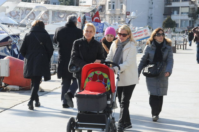 SELDA CERRAHOĞLU, MELİS OTMAN