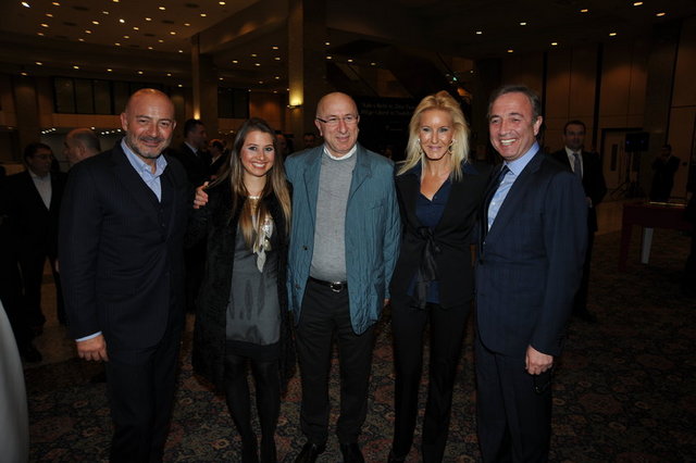 FERİT ŞAHENK,PELİN AKIN,TURGAY CİNER, DIANA ŞAHENK, HAMDİ AKIN