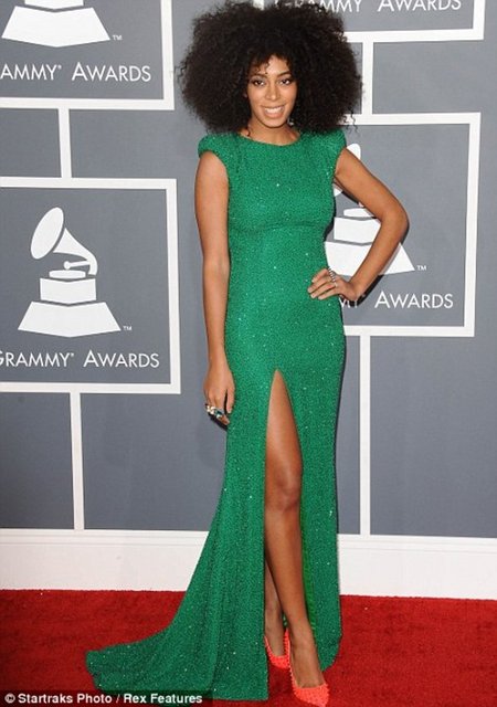 SOLANGE KNOWLES 