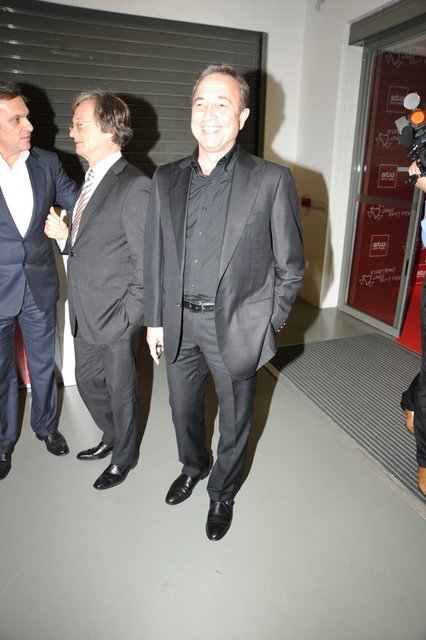 HAMDİ AKIN 