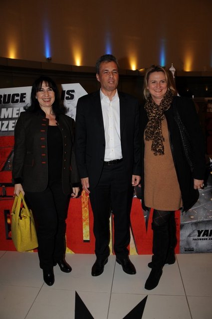 AYŞE SLEVGOT, WOLF DIETER, CLAUDIA KURZ