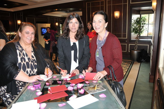 RENEE SABAN, ZEYNEP ÜSTÜNEL, SEDEF BETİL
