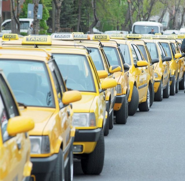 Tüm aksi açıklamalara ve uyarılara rağmen kısa mesafe yolcu almıyorlar...