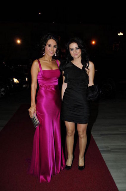 İREM KEFELİ