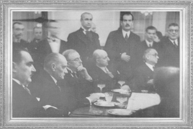 Mustafa Kemal ATATÜRK, Balkan Konseyi üyelerine verilen yemekte (1938)