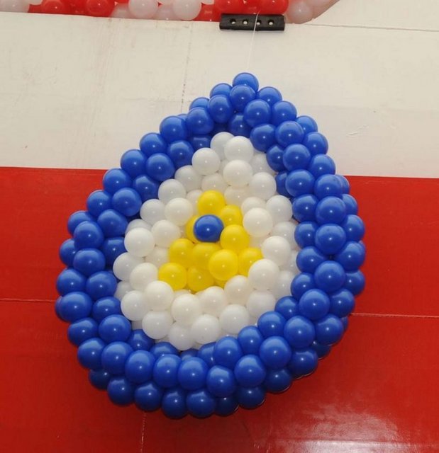 Akdeniz'deki petrol ve doğal gaz ümitlerinin son derece yüksek olduğunu ifade eden Uysal, ''Antalya Körfezi'ndeki ruhsatlarımızda Shell firmasıyla bir ortaklık anlaşmamız var. Bu anlaşmalar bu firmalara belirli maliyetler yüklüyor. O şirketlerin ümitleri olmasa o kadar parayı riske etmezler. Onun için onlara gösterdiğimiz potansiyele inanıyorlar ve ortaklık teklif ediyorlar'' diye konuştu.