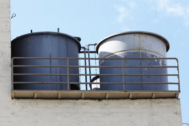 Cesedin 31 Ocak'ta kaybolduğu belirlenen kız öğrenciye ait olduğu tespit edilirken, otel müşterilerinin günlerden bu yana, bu suyu kullandıkları belirtildi.