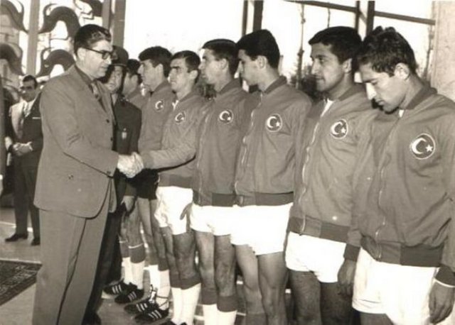 Türkiye Ordu Milli Takımı, Amerika Ordu Milli Takımı'nı 19-0 yeneli tam 54 yıl oldu