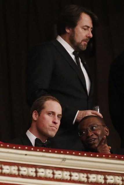 Jonathan Ross (Sunucu)