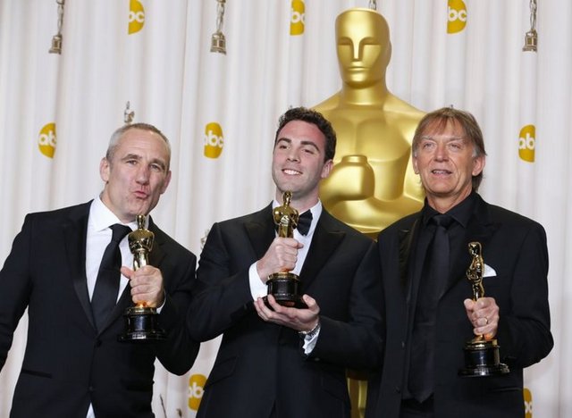 En İyi Ses Miksajı / Sefiller (Les Misérables) - Andy Nelson, Mark Paterson,  Simon Hayes