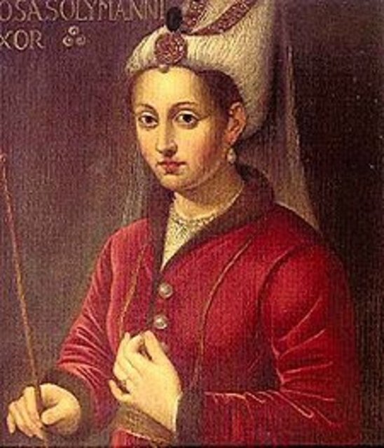 HÜRREM SULTAN - Doğum adı Aleksandra Lisowska olan, ancak Avrupa'da Roxelana olarak bilinen Hürrem Sultan, Osmanlı padişahı Kanuni Sultan Süleyman'ın eşidir. Bir Osmanlı padişahıyla nikahla evlenmiş tek kadın olma ayrıcalığını taşır.