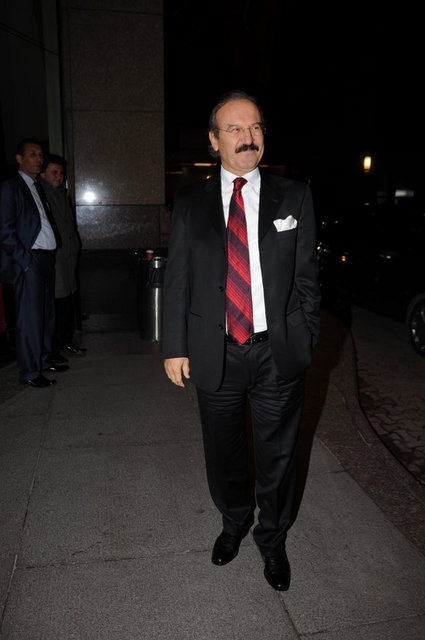 ALİ MÜFİT GÜRTUNA