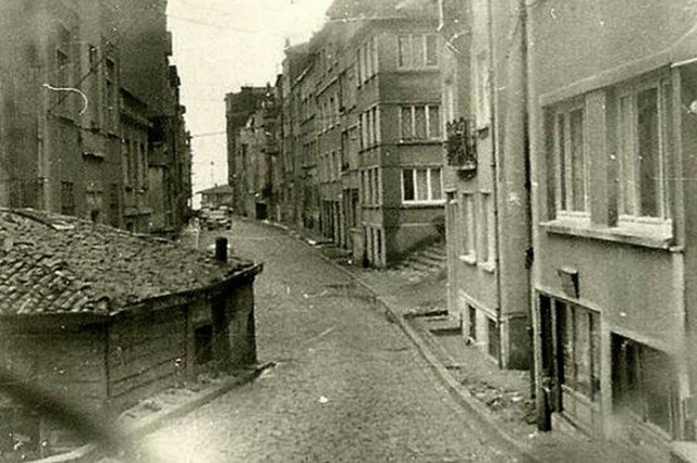 Cihangir/Sormagir sokak-1960'lar