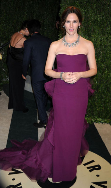 JENNIFER GARNER