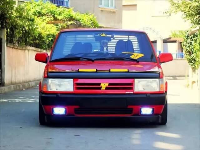 Volkswagen'in, Türkiye'de halk arasında "kaplumbağa" ve "vosvos" olarak bilinen "Type 1" modelinde olduğu gibi son yıllarda adına kulüpler kurulan "Kuş Serisi" araçlar, sadece ihtiyaç değil bir alışkanlık, kültür ve hobi çerçevesinde de ediniliyor.