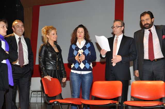 ABDURRAHİM ALBAYRAK, BURCU KARABACAK, HAMDİ AKIN, MURAT AKSUABDURRAHİM ALBAYRAK, BURCU KARABACAK, HAMDİ AKIN, MURAT AKSU