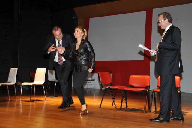 ABDURRAHİM ALBAYRAK, BURCU KARABACAK, HAMDİ AKIN