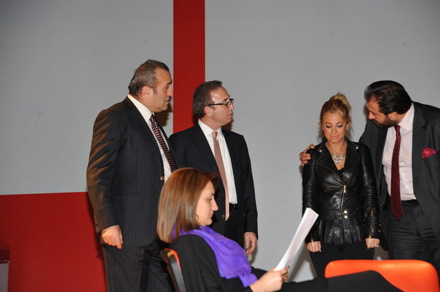 ABDURRAHİM ALBAYRAK, BURCU KARABACAK, HAMDİ AKIN, MURAT AKSU