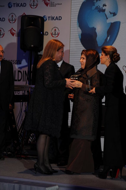 CAROLINE KOÇ, EMİNE ERDOĞAN