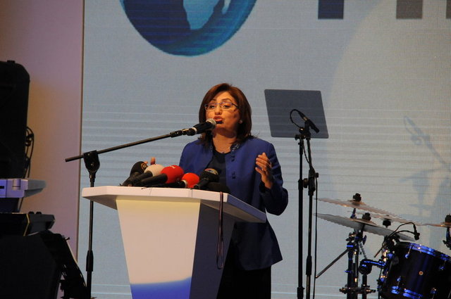 FATMA ŞAHİN