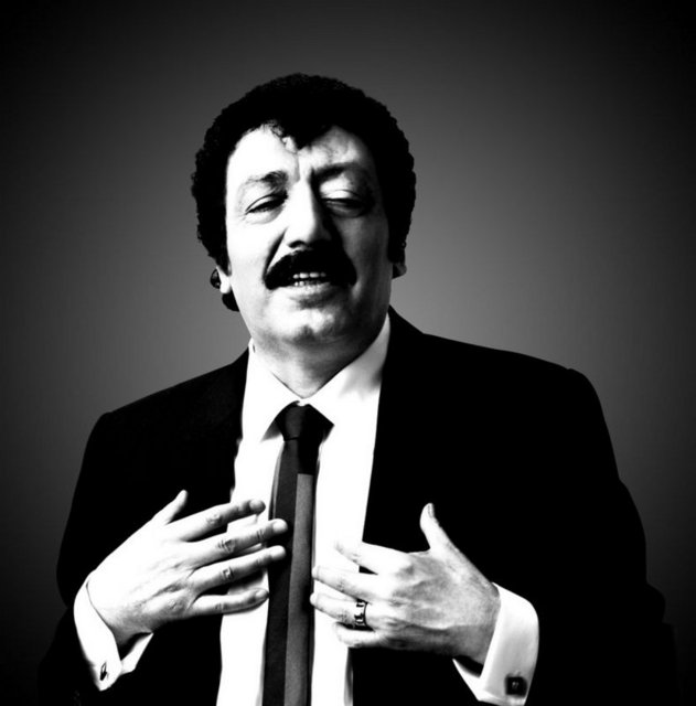 Gürses, bu plaktan sonra askerliğini yaptı, tekrar İstanbul'a gelerek aynı firmada plaklarını çıkarmaya devam etti. Palandöken firması ile tam 13, sonra Bestefon firmasi ile tam 4, daha sonra Hülya Plak ile tam 15 ve nihayet Çın Çın Plak ile tam 2 adet 45'lik plak yaptı.