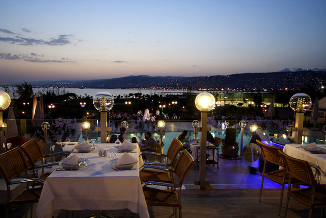 Çoğunlukla yabancı müşterilerin tercih ettiği Sunset, bu sene partilerle birlikte yerli müşteride de zirve yaptı.