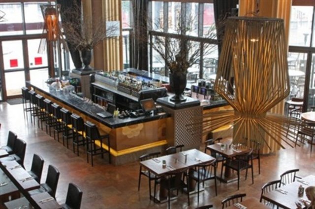 Yaz, kış çok iyi iş yapan Masa, günlük yaşamda en çok tercih edilen mekanlar arasında yer alıyor. Sele İstanbul Grup bünyesinde hizmet veren Masa, konumu ile adından sıkça söz ettiren mekanlar arasında.