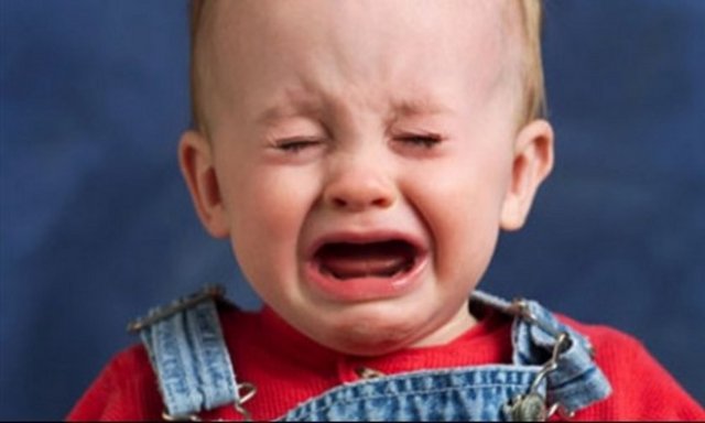 Ağlayan bebeklerinin fotoğraflarının gösterildiği yetişkinlerin ise özellikle sinirlilik ve korku halini ayırt etmekte zorlandığı da belirlendi.