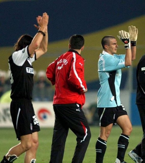 FB Şükrü Saracoğlu Stadı'nda 17 Nisan 2005 tarihinde yapılan maç, adeta gol düellosu şeklinde geçerken, Beşiktaşlı futbolcu Daniel Gabriel Pancu'nun kaleye geçmesi maça damgasını vurdu. -