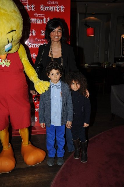MELTEM, DEFNE, KEREM KAZAZ