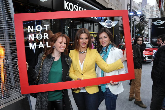 MELDA, HALE, HİLAL KOSİF 