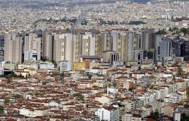 7. Kira Beyanname Sistemini kontrol edin.. Sistem, mükelleflerin banka, PTT, tapu gibi kurumlardan aktarılan bilgileri kullanılarak, beyannamelerin Gelir İdaresi Başkanlığı tarafından önceden hazırlandığı ve internet ortamında mükelleflerin onayına sunulduğu bir sistemdir. Bu sisteme http://www.gib.gov.tr/ adresinden ulaşabilirsiniz.  -  -   -  -