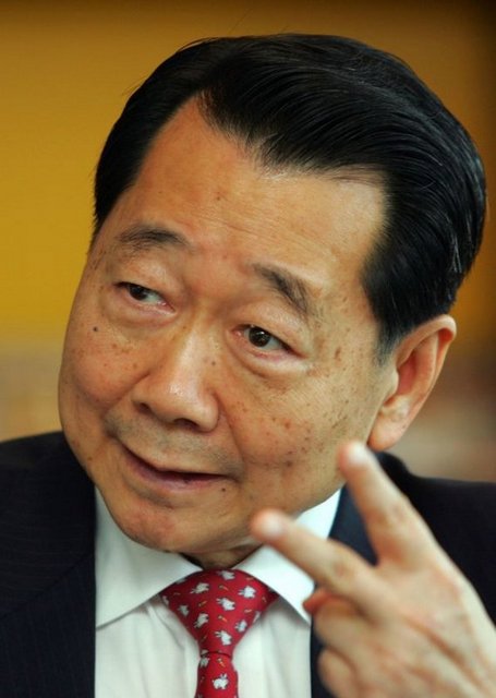 58. Dhanin Chearavanont & ailesi 14.3 Milyar Dolar