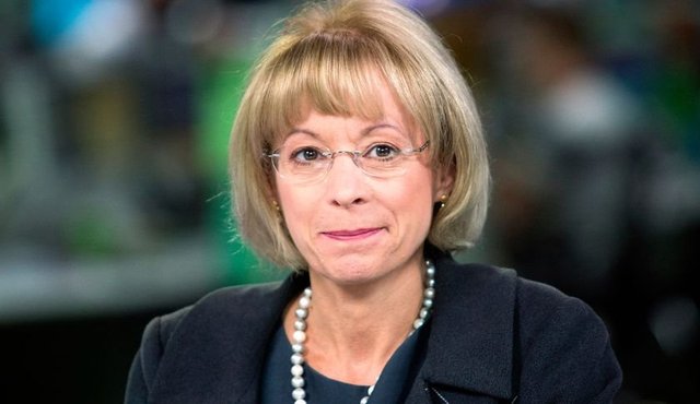 13- Nancy McKinstry  -  - Wolters Kluwer Başkan Vekili ve CEO'su.  -