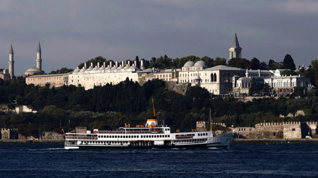 Ancak ilerleyen dönemde padişah sofrasındaki usûl değişmiştir.