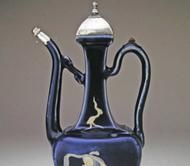 Saray halkının  yemekleri matbah-ı âmirede hazırlanırdı. (Fotoğraf: Topkapı Sarayı'ndaki Çin ve Japon Porselenleri Koleksiyonu'ndan bir parça)