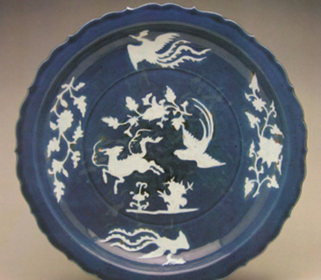 Padişah kahvaltıdan sonra haremden mabeyne veya has odaya geçerdi. (Fotoğraf: Topkapı Sarayı'ndaki Çin ve Japon Porselenleri Koleksiyonu'ndan bir parça)