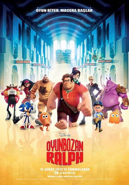 6-Oyunbozan Ralph (Wreck-It Ralph) (2012) -  - Rich Moore'un bilgisayar animasyonu özgünlüğünü senaryo çekiciliğiyle yoğurup karşımıza adeta bir sanal gerçeklik meta-bilimkurgusu çıkardığı "TRON" etkili eseri, çok yönlü bir oyuncak kıvamında... Özellikle de atari oyunu estetiğini yer yer kullanırken, video oyunlarının kuşak çatışmasını devreye sokmasıyla dikkat çekti. Disney ürünü eser muhtemelen 2000'lerde "Şrek"ten sonra en iyi stüdyo animasyonu.