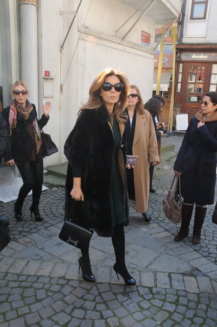 FERYAL GÜLMAN 