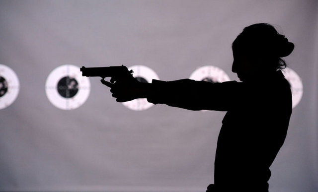 ASKERDE KADIN OLMAK - Jandarma Okullar Komutanlığı'nda 1 yıl süreyle eğitim gören kadın astsubaylar, askeri ve mesleki konularla birlikte spor, hukuk ve sosyal bilimler alanlarında dersler görüyorlar.