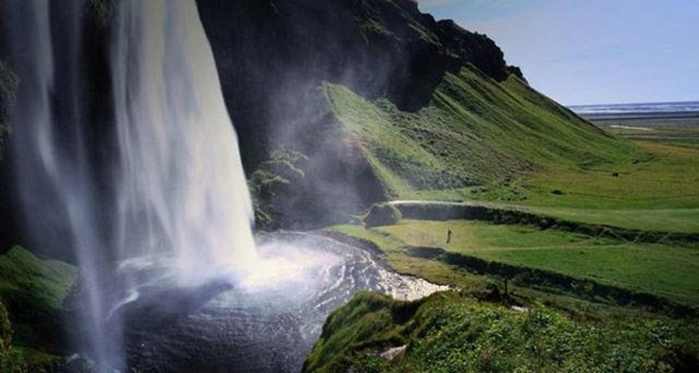 Seljalandsfoss, İzlanda