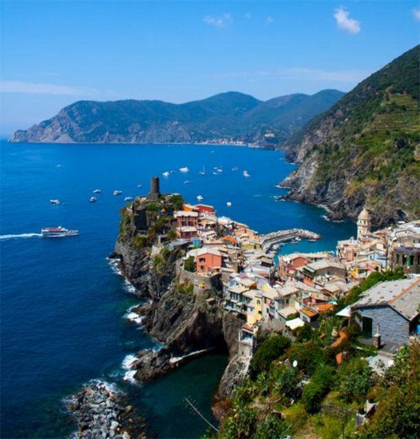 Rocky Köyü, Vernazza, İtalya