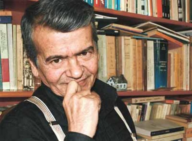 Hulki Aktunç >>